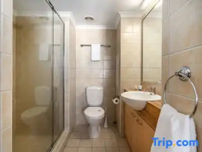 Rolling Surf Resort - 155