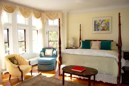 Wilburton Inn - 134