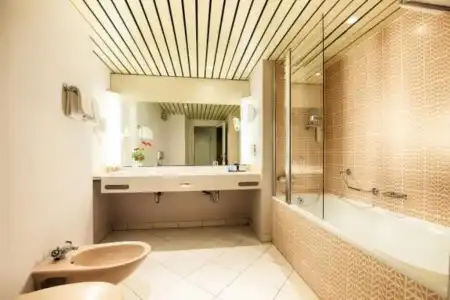 The Q - Quadro City - 123