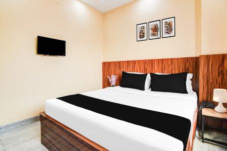 OYO Flagship 76629 Bimla Regency - 16
