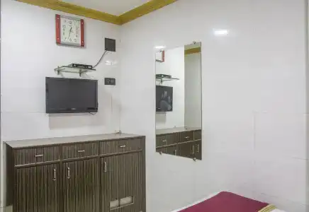 OYO 19353 Relax Guest House - 12