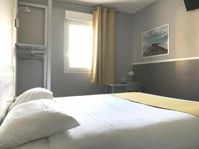 Grand Cap Rooftop Pool - 62