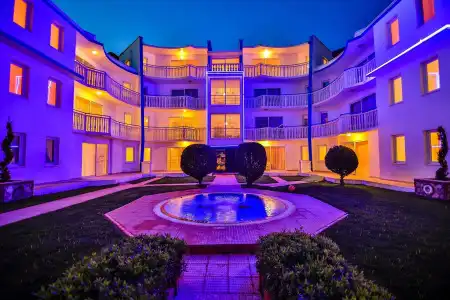 Sunset Village Apart - 0
