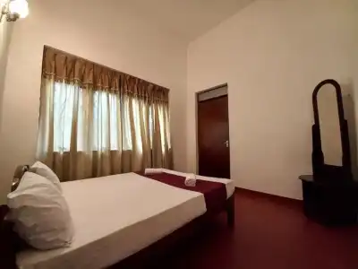 The Best Hostel - 40