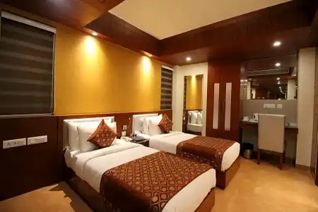 Golden Grand - 72