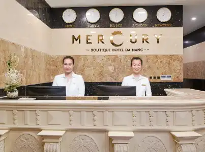 Mercury Boutique - 15