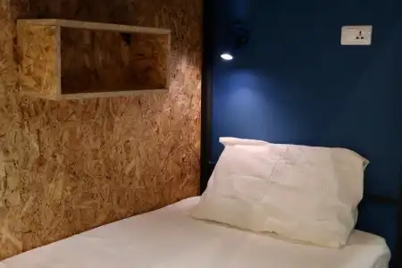 Scary Hostel - 6