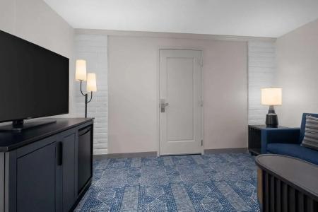 Embassy Suites by Hilton El Paso - 35