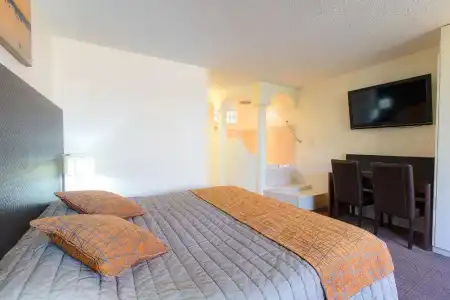 El Motor Inn - 32