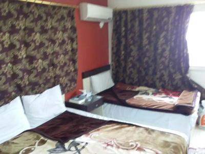 Isis Hostel 2 - 100
