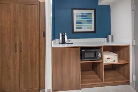 Holiday Inn Express San Diego Airport - Old Town by IHG - 50
