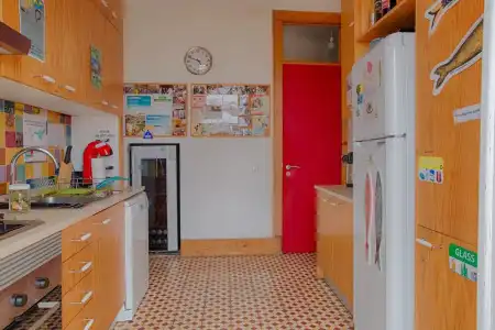 This Is Lisbon Hostel - 41