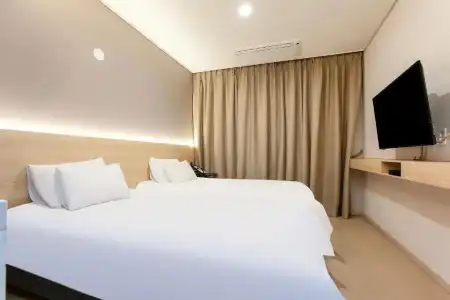 Ocean Soleview - 28
