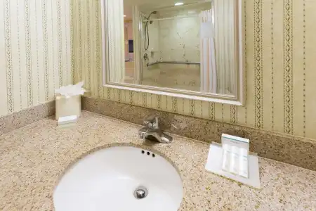 Hilton Garden Inn Daytona Beach Airport - 8