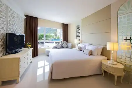 Andaman Embrace Patong - 6
