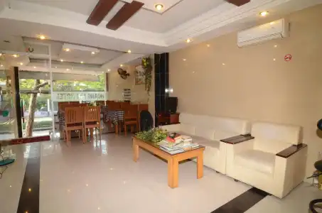 Hoang Phi - 15