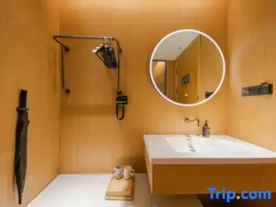 Grand Asoke Suites Boutique Residence - 53