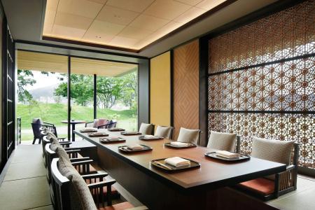The Ritz-Carlton, - 6