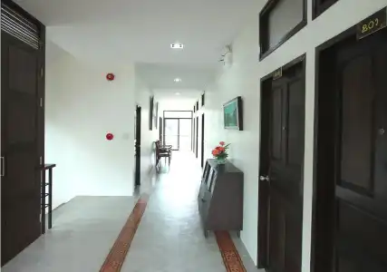 Huen Mai Hom - 11