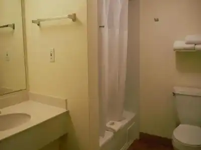 La Quinta Inn by Wyndham Austin Capitol / Downtown - 61