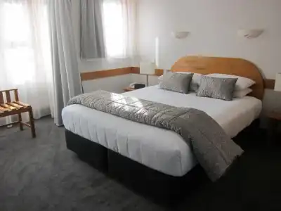 Amross Motel - 55
