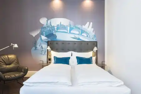 Motel One Basel - 5