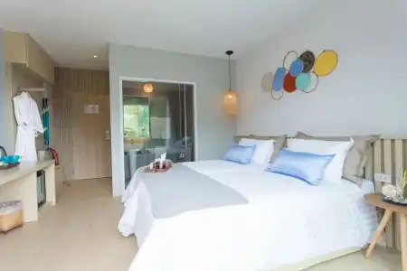 LaRio Krabi - 100