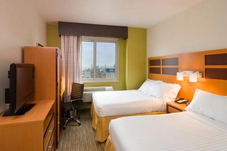 Holiday Inn Express - Times Square, an IHG - 18