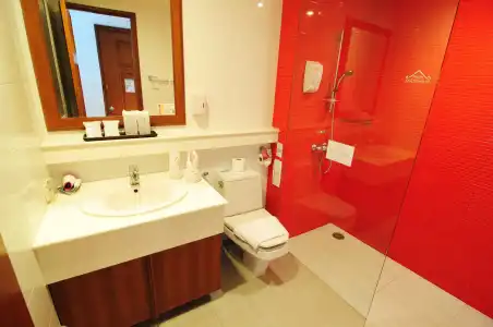 Baan Sukhumvit Soi 18 - 8