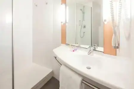 ibis Lisboa Centro Saldanha - 7