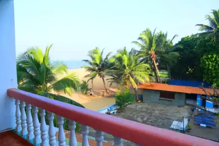 Topaz Beach - 8