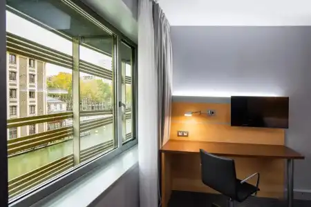 Holiday Inn Express PARIS - CANAL DE LA VILLETTE by IHG - 64