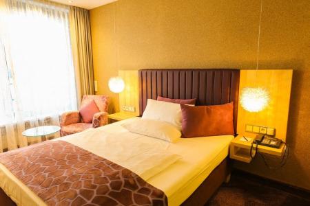 Top Hammer - Mainz Hauptbahnhof - 49