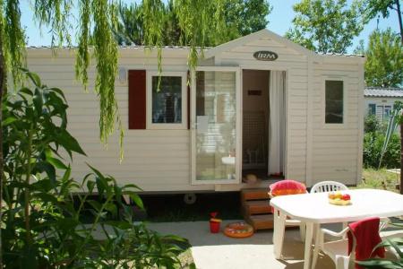 Camping les Champs Blancs - 42