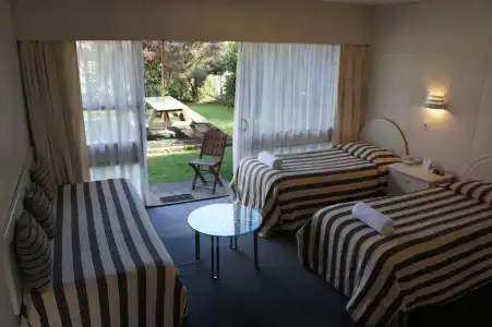 Airport Gold Star Motel - 32