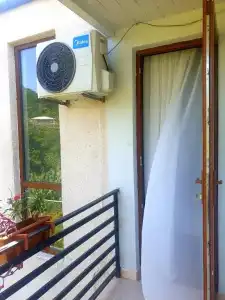 Four Seasons Kutaisi Guest house - 27
