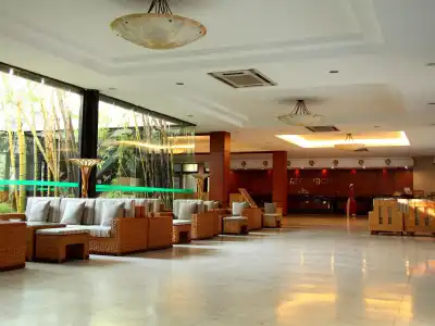 Thang Loi Hanoi - 0