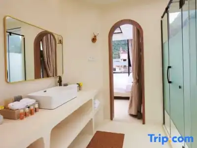 Tranquil Shores Holiday Apartments - 83