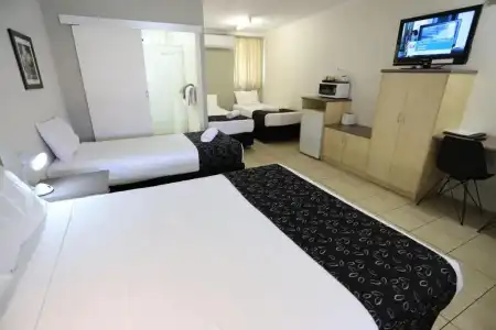 Tropic Coast Motel - 64