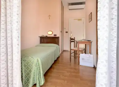 Trevi - 1