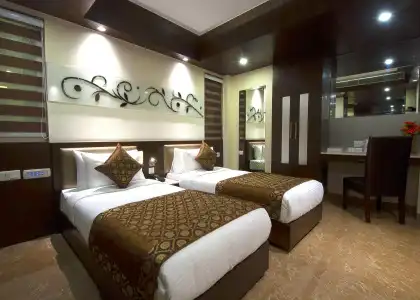 Golden Grand - 4