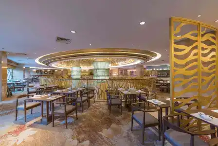 Radisson Blu Shanghai New World - 29