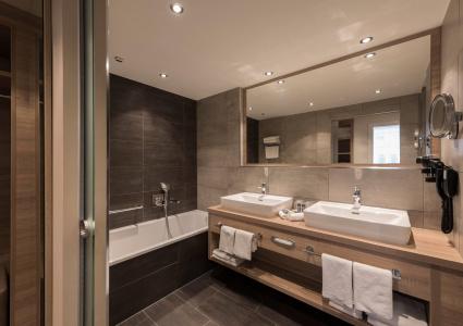 Radisson Blu & Conference Centre, - 28