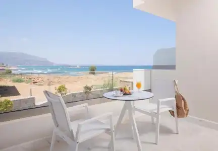 Pyrgos Blue - 129