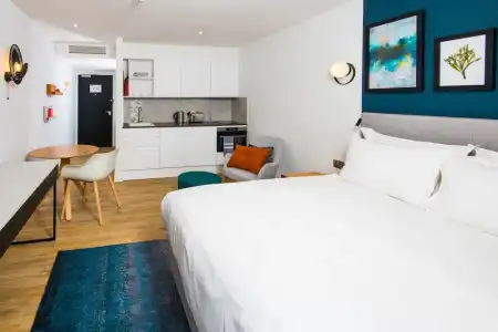 Staybridge Suites Cardiff by IHG - 93