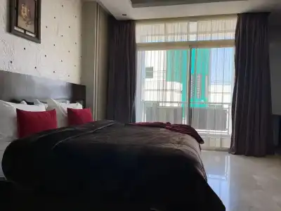 La Capitale - 8