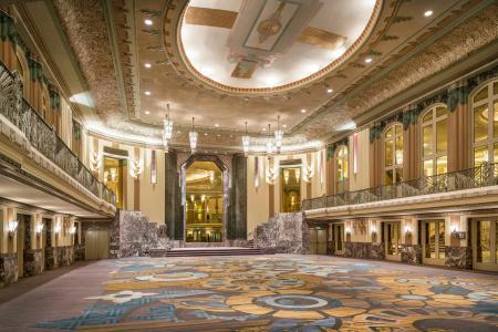 Hilton Cincinnati Netherland Plaza - 29