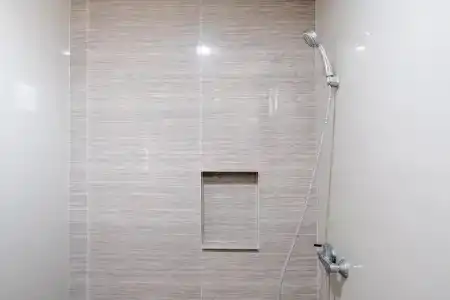 OYO Flagship 90343 Slipi Inn - 11