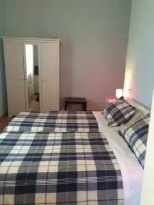 Insolent Inn - 0