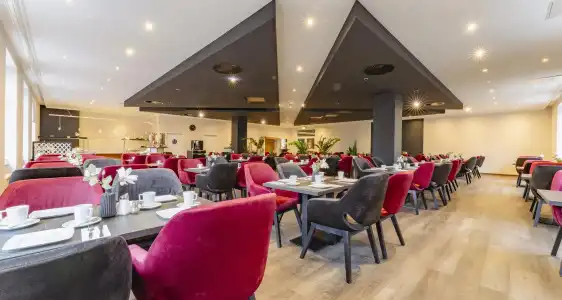 Plaza Inn Grevenbroich - 17